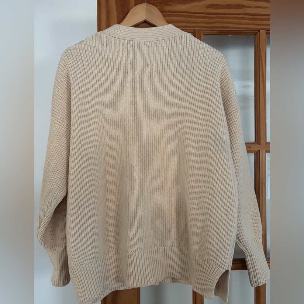 Abercrombie & Fitch button-front cardigan. Knit size Small - Picture 3 of 7